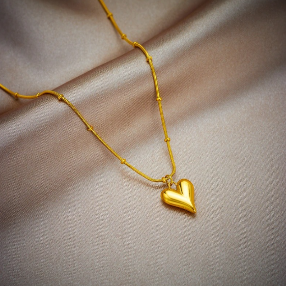 Trendy Necklace with Heart Shaped Beads