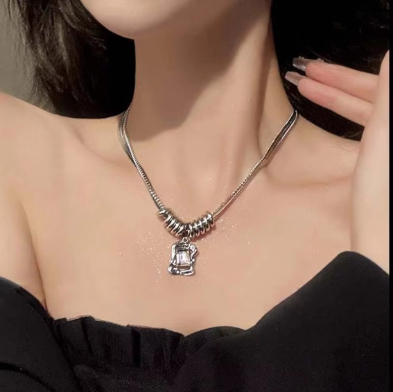 Stylish Double Layer Necklace in Hip Hop Fashion