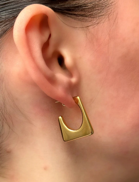 Trendy U Cut Geometric Earrings with a Sleek Silhouette