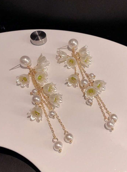 Beautiful Long Earrings with Lily Flower Tassels