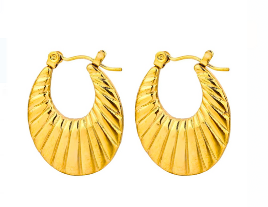 Unique Textured Hoop Earrings That Blend Sophistication and Trendiness